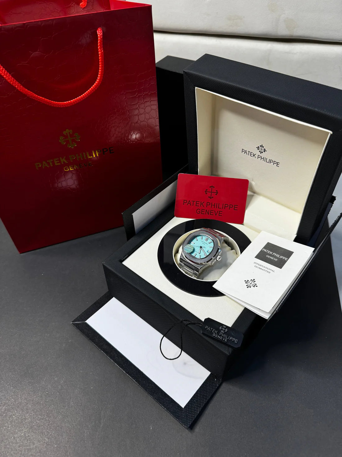 Patek Philippe Geneve Master. Copy (Dot Perfect)