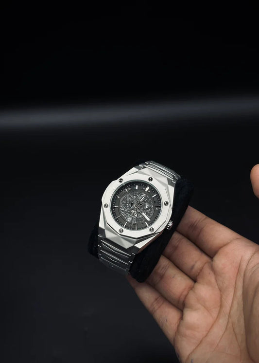 Hublot Cut
